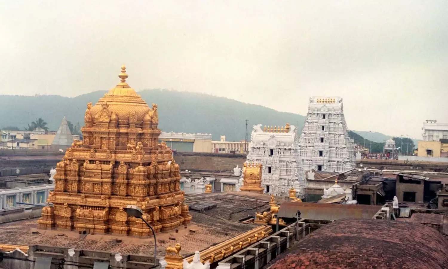 திருப்பதியில் 8-ம் தேதி வரை இலவச  தரிசனத்திற்கு மட்டுமே அனுமதி